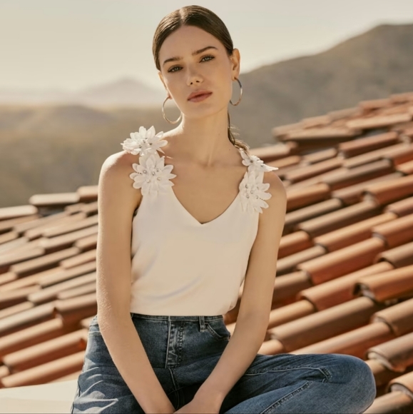 melanie lynne Tops - New Fancy Tank Flower strap detail tank